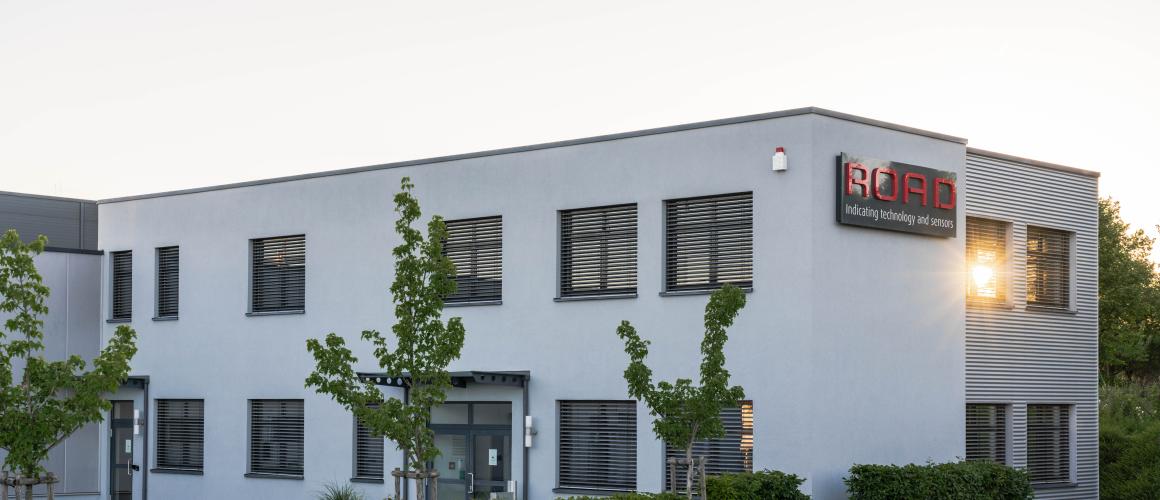 Performing together Ihre Zukunft bei ROAD ROAD Deutschland GmbH